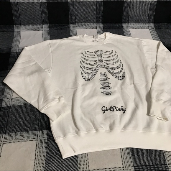 VS PINK BLING HALLOWEEN SWEATSHIRT WHITE & BLACK SKELETON RHINESTONE XS-XXL - Picture 4 of 8